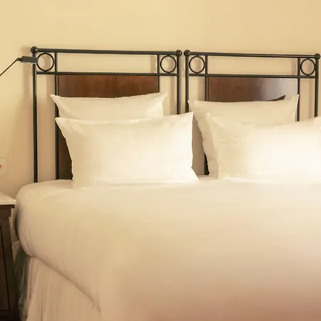 La Ponche Hotel