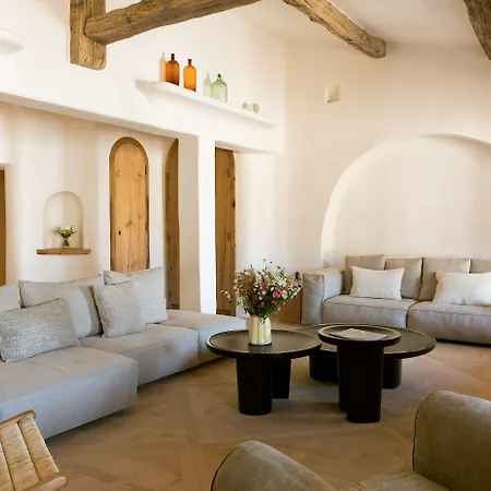 Ξενοδοχείο La Ponche