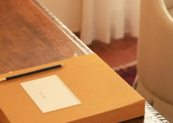 Готель La Ponche Сен-Тропе